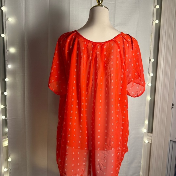 Old Navy White and Orange Blouse with Puff Sleeves and Relaxed Fit - Picture 3 of 5
